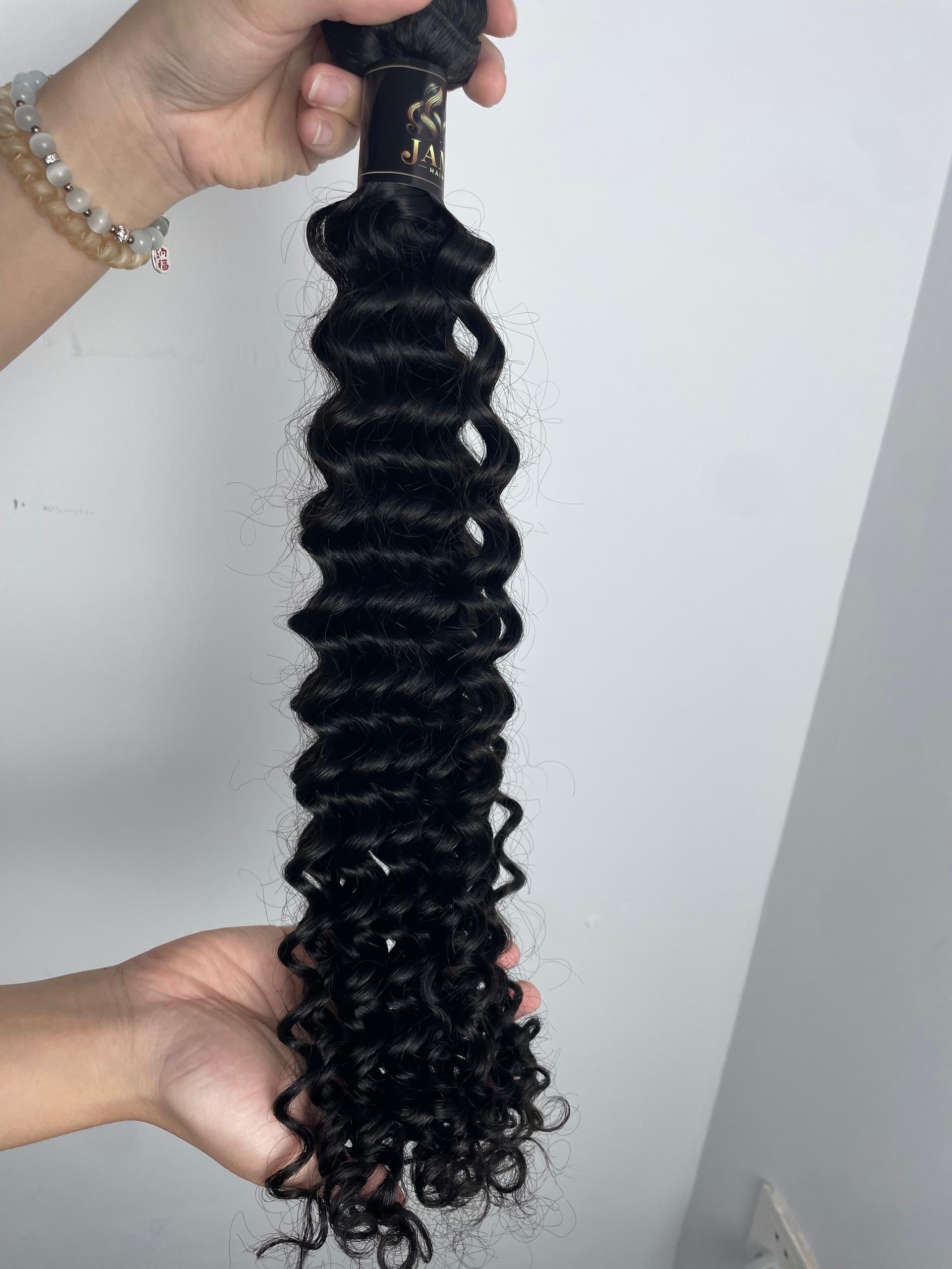 Curly bundles