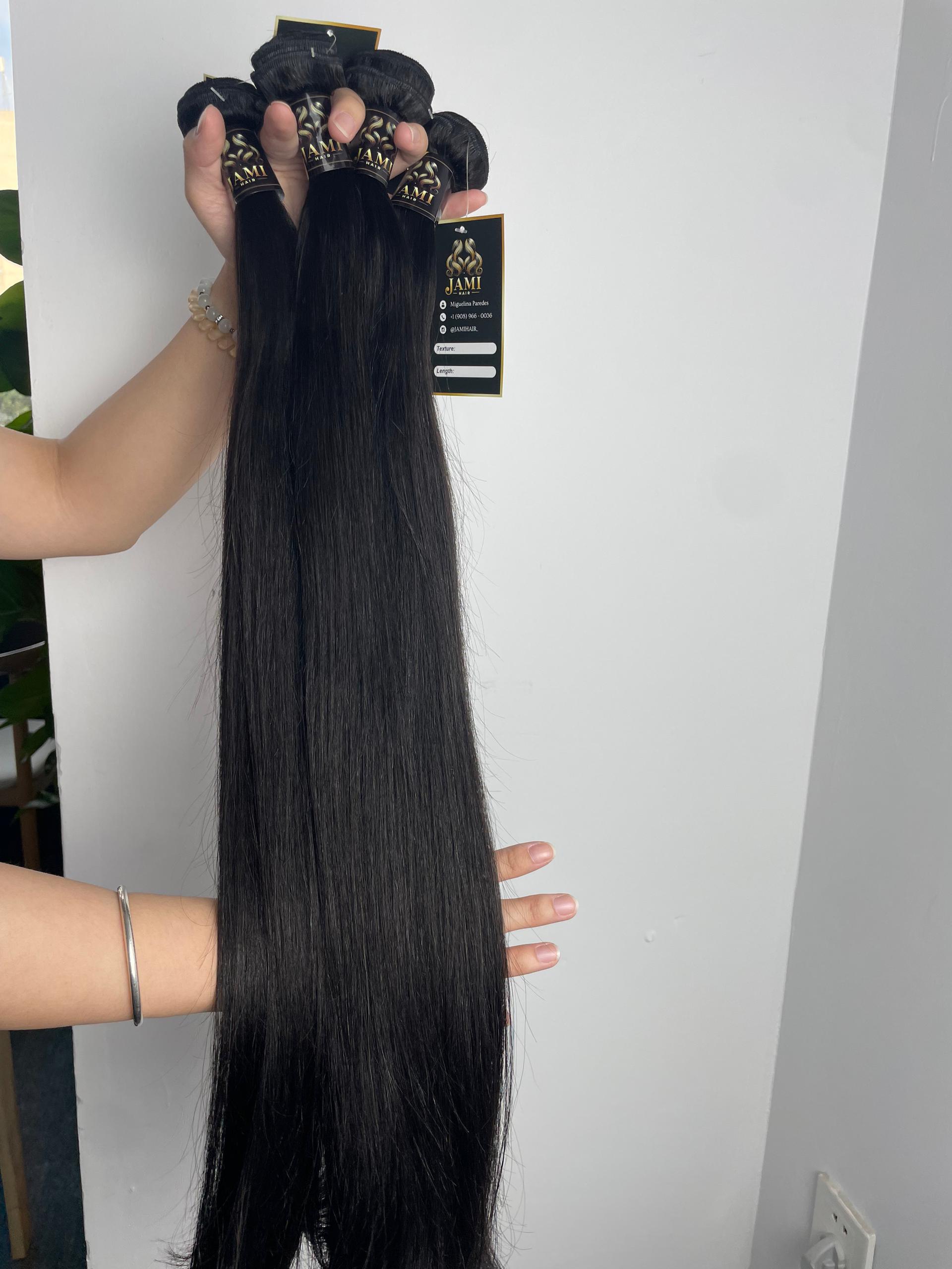 Straight bundles